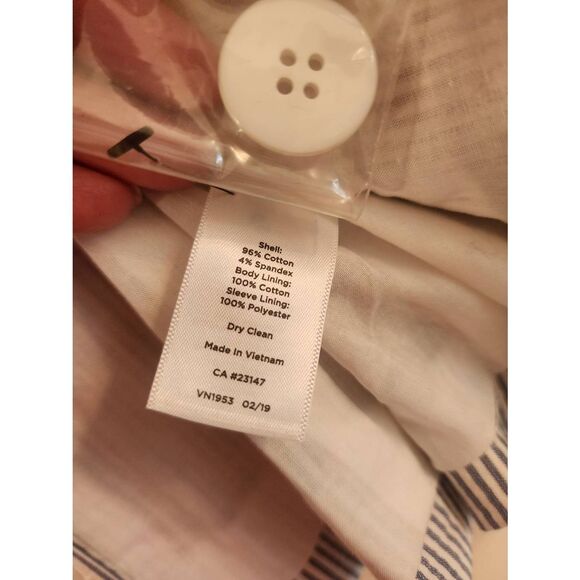 Talbots Lightweight Seersucker One-Button Blazer Size 8 - Picture 6 of 8